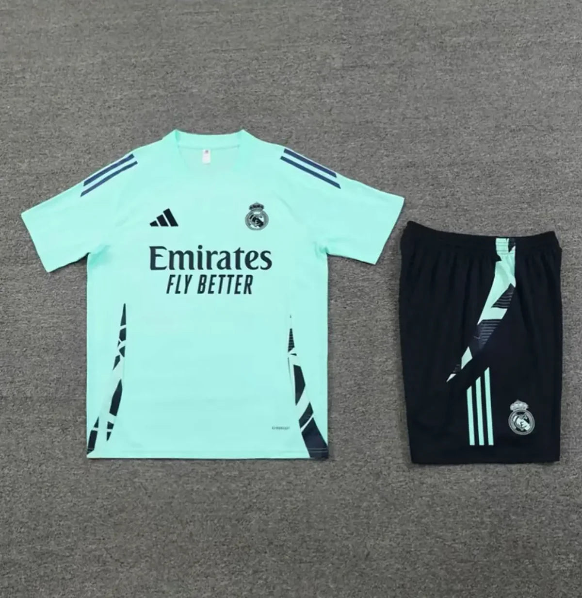 Ensemble Real Madrid Bleu